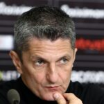 1731851925_lucescu.jpg