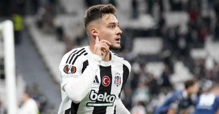 muci-besiktas.jpg