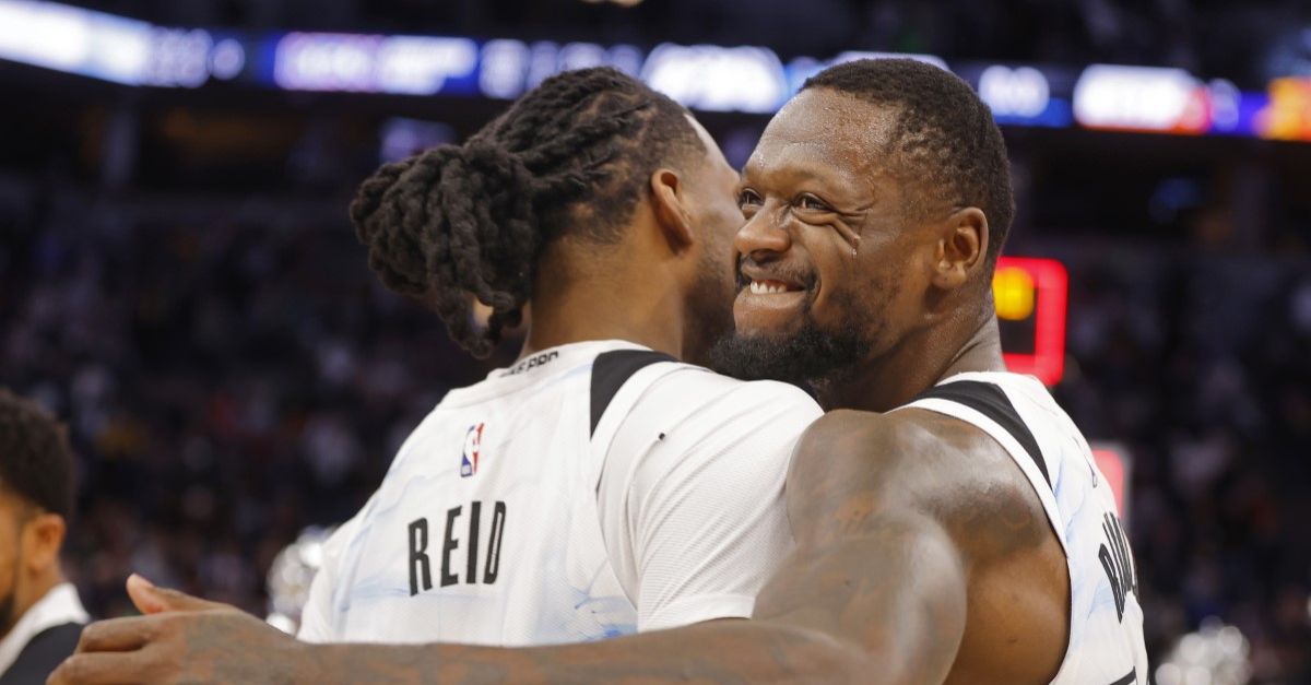 Julius Randle spoke last and the Timberwolves beat the Suns with a buzzer beater